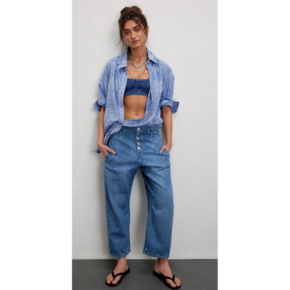 WE THE FREE FREE PEOPLE Light Blue SOFT! OSAKA MID RISE BARREL JEANS Sz 24 0328